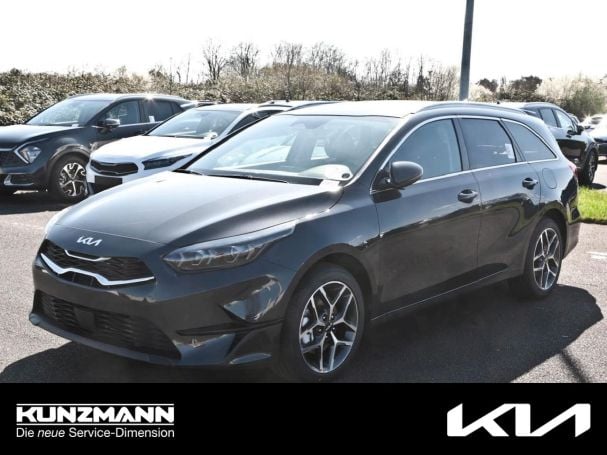 KIA Ceed SW 1.5T DCT Ultimate Edition Navi JBL Kamera KIA Ceed SW 1.5T DCT Ultimate Edition Navi JBL Kamera