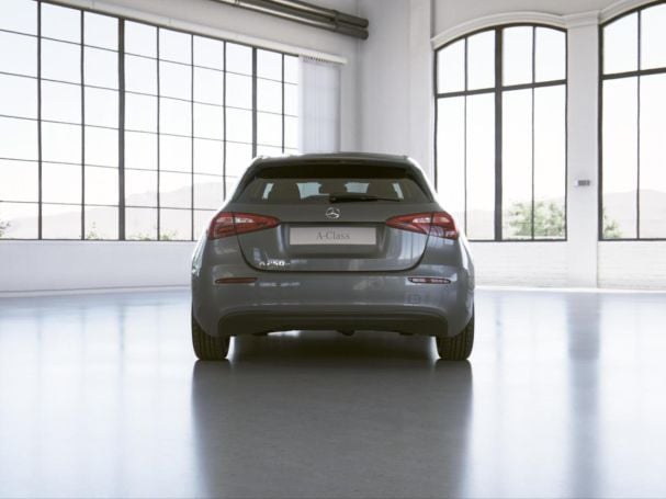 Mercedes-Benz A 250 e MBUX Navi PublicCharging Sitzheizung Mercedes-Benz A 250 e MBUX Navi PublicCharging Sitzheizung