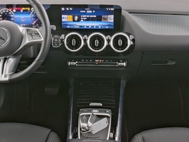 Mercedes-Benz B 200 Progressive MBUX Navi-Prem. EasyP Kamera Mercedes-Benz B 200 Progressive MBUX Navi-Prem. EasyP Kamera