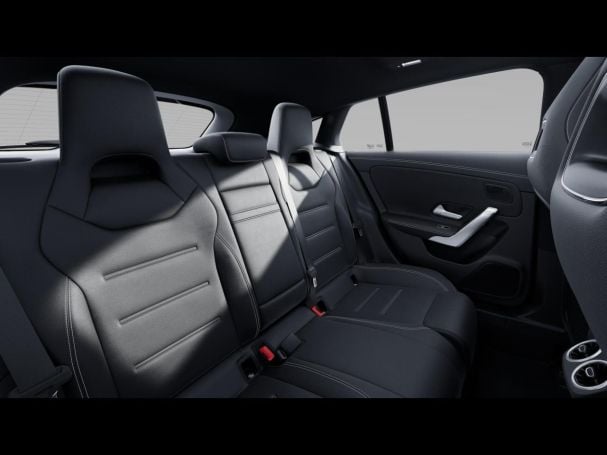 Mercedes-Benz CLA 35 AMG 4M SB AMG Panorama Ambiente EasyPack Mercedes-Benz CLA 35 AMG 4M SB AMG Panorama Ambiente EasyPack