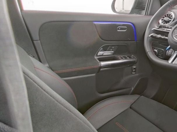 Mercedes-Benz GLA 180 AMG Night MBUX Navi-Prem. Sportsitze Mercedes-Benz GLA 180 AMG Night MBUX Navi-Prem. Sportsitze