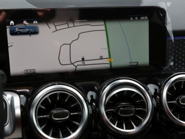 Mercedes-Benz GLB 200 d 4MATIC AMG Night Panorama AHK 360° Mercedes-Benz GLB 200 d 4MATIC AMG Night Panorama AHK 360°