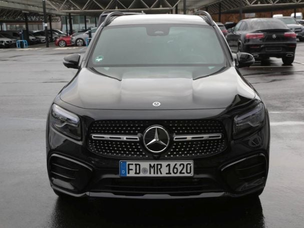 Mercedes-Benz GLB 200 d 4MATIC AMG Night Panorama AHK 360° Mercedes-Benz GLB 200 d 4MATIC AMG Night Panorama AHK 360°