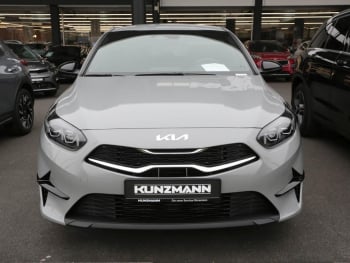 KIA Ceed 1.5T Nightline Navi Kamera Lenkradhzg LED