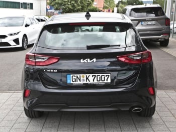 KIA Ceed 1.6 CRDi DCT Vision Komfort-Plus Paket Navi