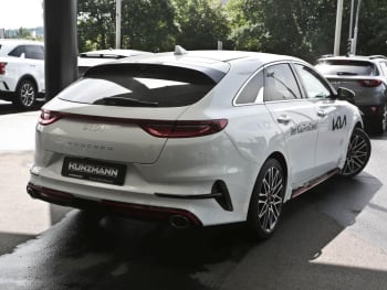 KIA ProCeed 1.6T DCT7 GT KOM Kamera Klima LED