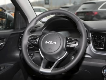 KIA Stonic 1.0T DCT Vision Navi Lenkradhzg Kamera