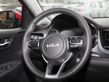 KIA Stonic 1.0T DCT Vision Navi Lenkradhzg Kamera