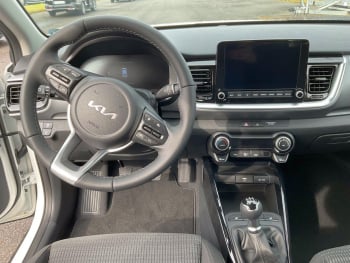 KIA Stonic 1.2 Vision Navi Klimaautomatik Kamera SHZ