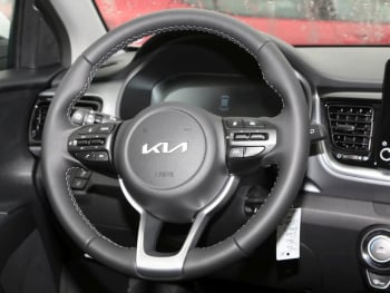 KIA Stonic 1.2 Vision Navi Kamera Lenkradhzg