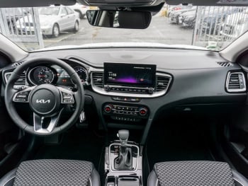 KIA XCeed 1.5T DCT Spirit Navi Kamera Lenkradhzg ACC