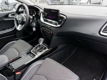 KIA XCeed 1.5T DCT Spirit Navi Kamera Lenkradhzg ACC