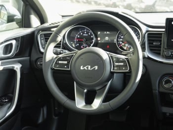 KIA XCeed 1.5T DCT Spirit Navi Kamera JBL