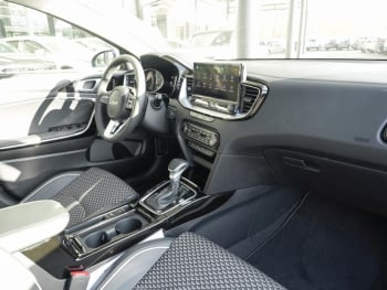 KIA XCeed 1.5T DCT Spirit Navi Kamera JBL