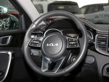 KIA XCeed 1.6 CRDi DCT Vision Navi Fahrschule Kamera