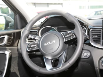 KIA XCeed 1.6 PHEV DCT Spirit Kamera Navi Spurhalte DAB