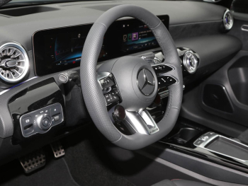 Mercedes-Benz Mercedes-AMG A 35 4MATIC Limousine Night 360°