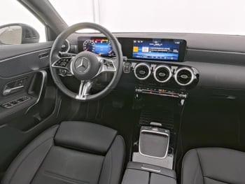 Mercedes-Benz A 180 Progressive MBUX Navi Prem. Rückfahrkamera