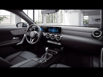 Mercedes-Benz A 180 Progressive LED Smartphone-Integration