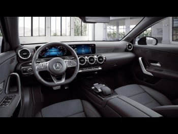 Mercedes-Benz A 200  AMG Night MBUX Navi+ Panorama Kamera