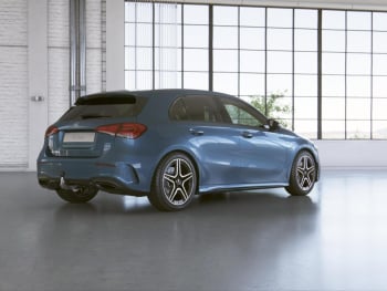 Mercedes-Benz A 250 e  AMG Night Edition2020 Kamera AHK