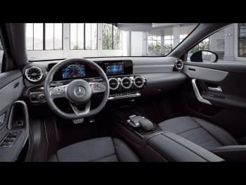 Mercedes-Benz A 250 e  AMG Night Edition2020 Panorama Kamera