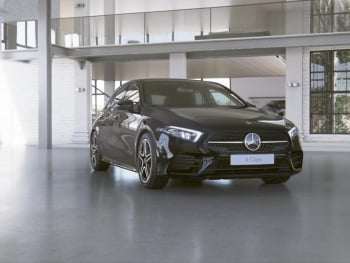 Mercedes-Benz A 250 e  AMG Night Edition2020 Panorama Kamera