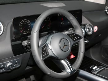 Mercedes-Benz B 180 Progressive MBUX Navi Kamera AHK KeylessGo