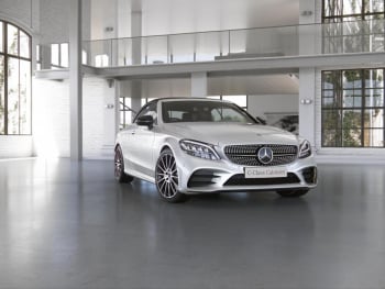 Mercedes-Benz C 220 d Cabrio AMG Night MBUX Totwinkel Kamera