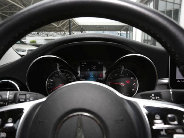 Mercedes-Benz C 180 T Avantgarde Panorama Kamera Spur-Paket Mercedes-Benz C 180 T Avantgarde Panorama Kamera Spur-Paket