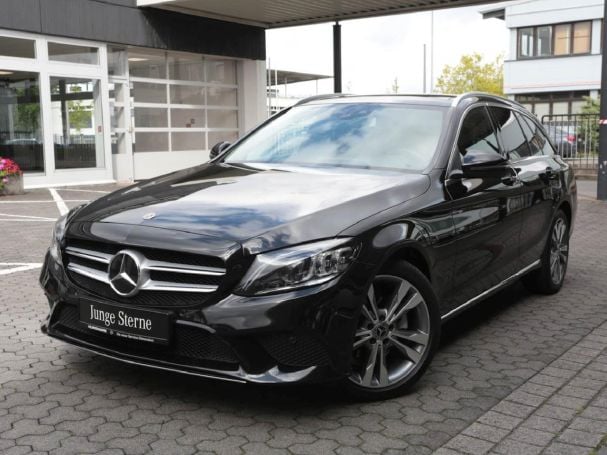 Mercedes-Benz C 180 T Avantgarde Panorama Kamera Spur-Paket Mercedes-Benz C 180 T Avantgarde Panorama Kamera Spur-Paket