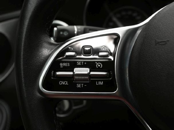 Mercedes-Benz C 180 T Avantgarde Panorama Kamera Spur-Paket Mercedes-Benz C 180 T Avantgarde Panorama Kamera Spur-Paket