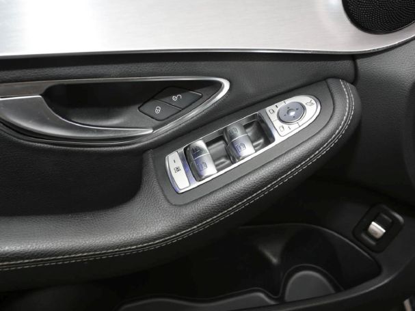 Mercedes-Benz C 180 T Avantgarde Panorama Kamera Spur-Paket Mercedes-Benz C 180 T Avantgarde Panorama Kamera Spur-Paket