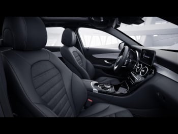 Mercedes-Benz C 300 de T AMG Navi Distronic Airmatic Panorama