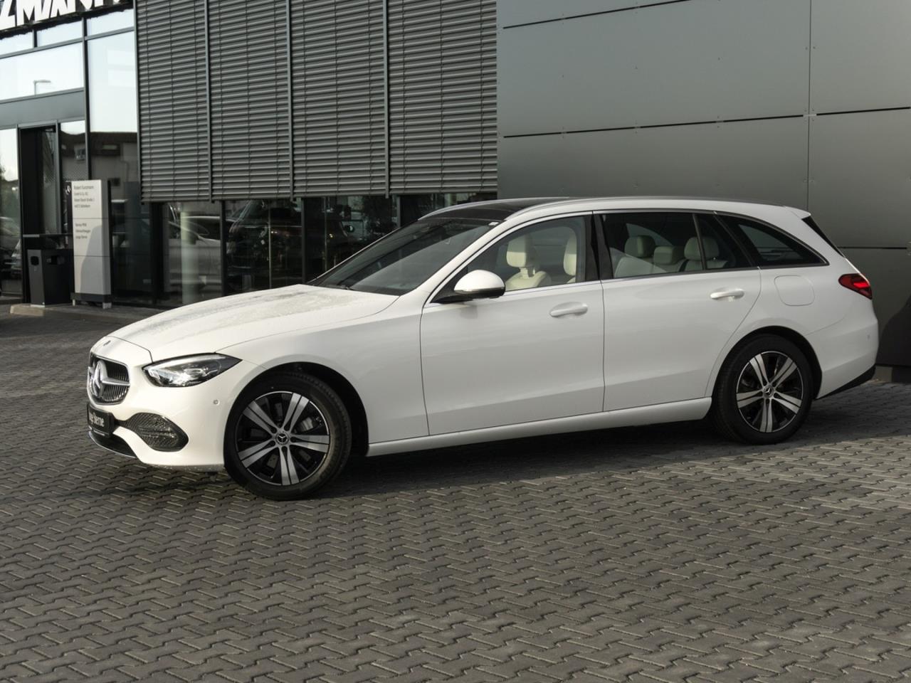 Mercedes-Benz C 300 de 4M T Avantgarde MBUX Navi-Prem. Panorama