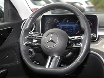 Mercedes-Benz C 200 AMG Night MBUX Navi-Prem. Distronic Kamera