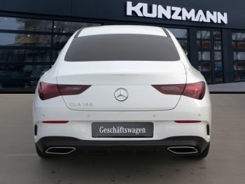 Mercedes-Benz CLA 180 Coupé AMG Night MBUXNavi-Prem. Distronic