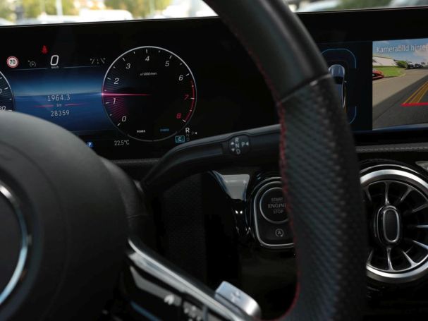 Mercedes-Benz CLA 200 Coupé AMG MBUX Navi Kamera Lenkradhzg Mercedes-Benz CLA 200 Coupé AMG MBUX Navi Kamera Lenkradhzg