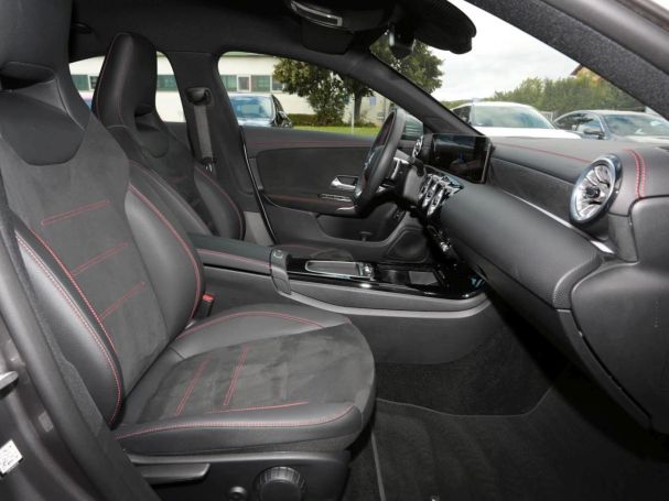 Mercedes-Benz CLA 200 Coupé AMG MBUX Navi Kamera Lenkradhzg Mercedes-Benz CLA 200 Coupé AMG MBUX Navi Kamera Lenkradhzg