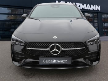 Mercedes-Benz CLA 200 d Coupé AMG Distronic Panorama 360°