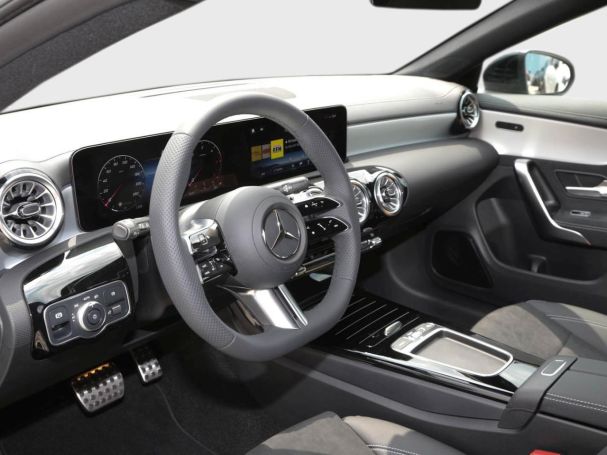 Mercedes-Benz CLA 200 d Shooting Brake AMG Night Panorama AHK Mercedes-Benz CLA 200 d Shooting Brake AMG Night Panorama AHK