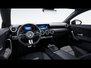 Mercedes-Benz CLA 200 Shooting Brake AMG Night MBUX Distronic+