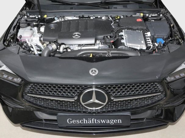 Mercedes-Benz CLA 220 d Shooting Brake AMG Night AHK 360° Mercedes-Benz CLA 220 d Shooting Brake AMG Night AHK 360°