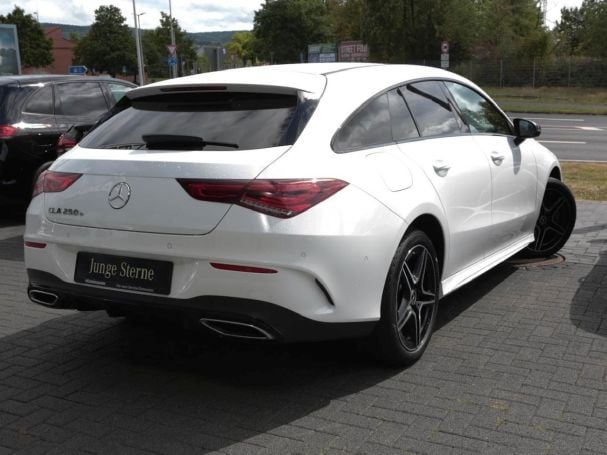 Mercedes-Benz CLA 250 e SB AMG Night Distronic Panorama Kamera Mercedes-Benz CLA 250 e SB AMG Night Distronic Panorama Kamera