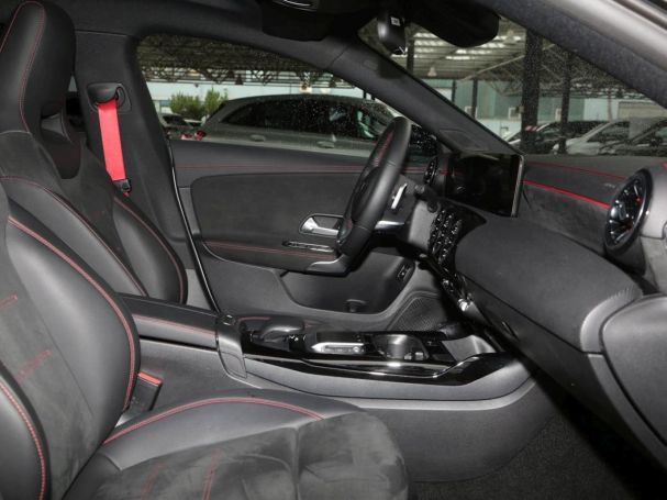 Mercedes-Benz CLA 35 AMG 4M SB MBUX High-End Panorama Kamera Mercedes-Benz CLA 35 AMG 4M SB MBUX High-End Panorama Kamera