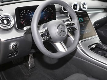 Mercedes-Benz CLE 200 Coupé AMG Night MBUX Panorama AHK 360° 