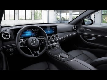 Mercedes-Benz E 220 d T Avantgarde Night Schiebedach AHK Kamera