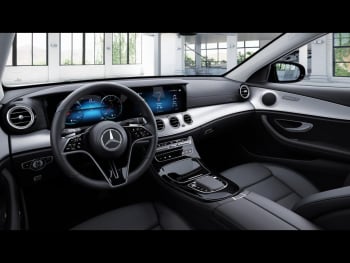 Mercedes-Benz E 300 de 4M T Avantgarde Night Panorama 360° AHK