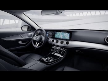 Mercedes-Benz E 300 de T Avantgarde Comand Memory-P HeadUp