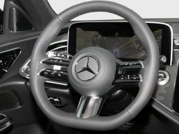 Mercedes-Benz E 220 d 4MATIC T-Modell AMG Night MBUX Distronic